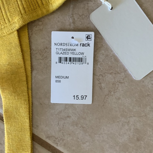 Knit crop tank - Picture 5 of 5